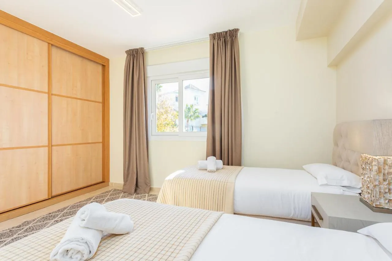 Apartamento Royal Cabopino Townhouse, Marbella